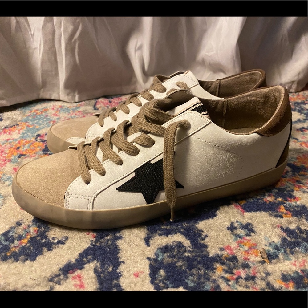 Shu Shop Pamela Sneakers Size 10